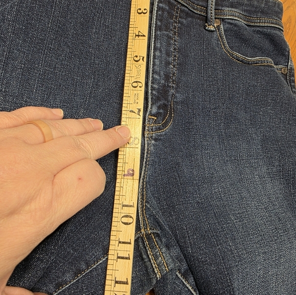 Talbots Women's Size 12 Barely Boot Curvy Flawless 5 Pocket Blue Jeans - Picture 4 of 8